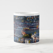 Verhoogd Uitzicht van Stuttgart Grote Koffiekop (Voorkant)