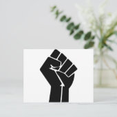 Verhoogd vuist/zwart energiesymbool briefkaart (Staand voorkant)