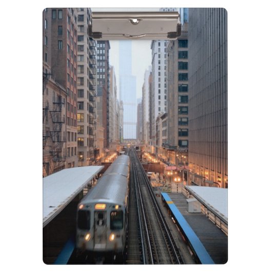Verhoogde spoorweg in het centrum van Chicago over Klembord (Voorkant)