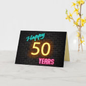 Verjaardag 50 neonteken op baksteen kaart (Gele Bloem)