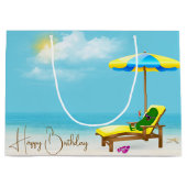 Verjaardag augurk in een stoel met cocktail groot cadeauzakje (Voorkant)