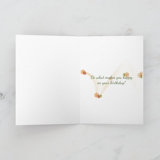 Verjaardag blote voeten in wilde bloemen kaart (Binnen)