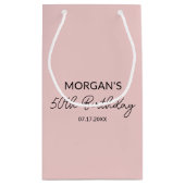 Verjaardag Blush Pink Monogram Naam Klein Cadeauzakje (Achterkant)