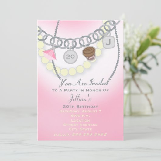 Verjaardag Charm Armband & Parels Sieraden Invite Kaart (Staand voorkant)