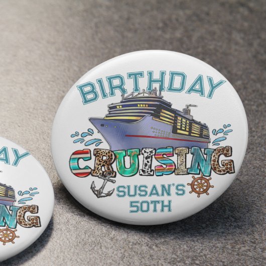 Verjaardag cruise gepersonaliseerd ronde button 4,0 cm