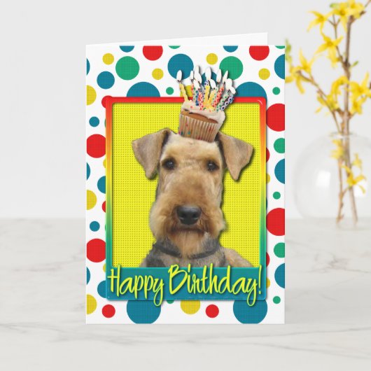 Verjaardag Cupcake - Airedale Kaart (Gele Bloem)