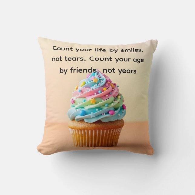 verjaardag cupcake citaten kussen (Voorkant)