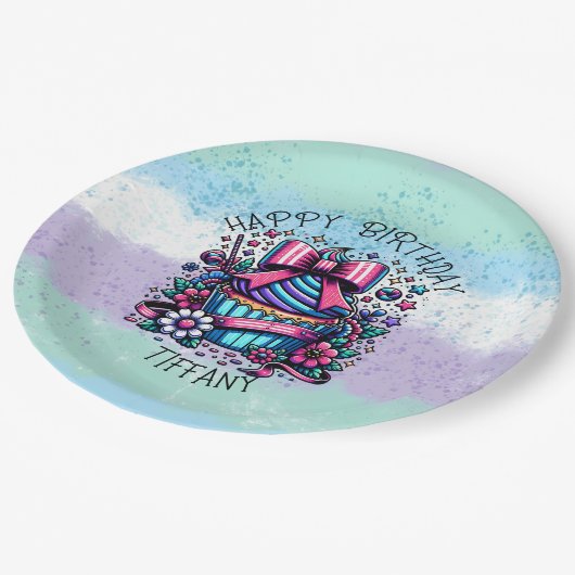 Verjaardag Cupcake Whimsical gepersonaliseerd Papieren Bordje (Gekanteld)