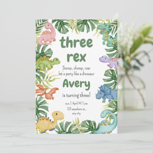 Verjaardag dinosaurus uitnodiging (Staand voorkant)