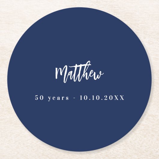 Verjaardag donkerblauw wit script minimalist ronde kartonnen onderzetter (Voorkant)