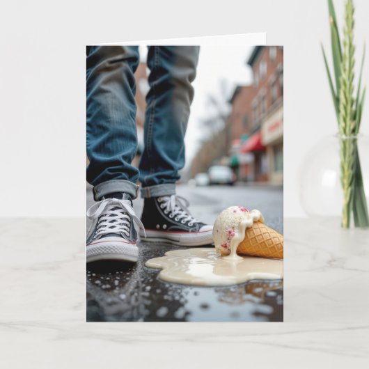 Verjaardag Dropped Ice Cream Cone door Sneakers Kaart (Voorkant)