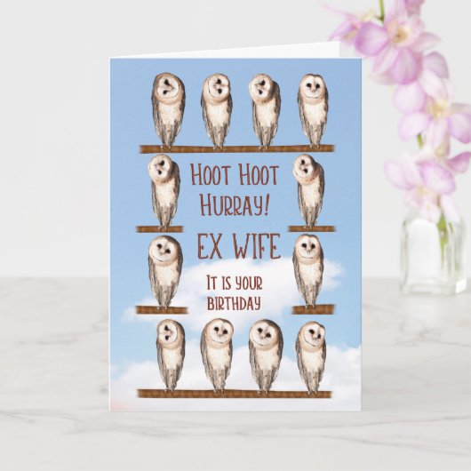Verjaardag ex-vrouw, nieuwsgierige uilen kaart (Orchidee)