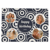 Verjaardag Fotocollage Retro Cirkels Donkergrijs Groot Cadeauzakje (Achterkant)