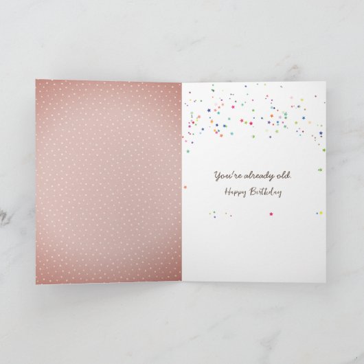 Verjaardag Golden Retriever in roze haarkrulspelde Kaart (Binnen)