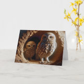 Verjaardag gravende uilen in een grot kaart (Gele Bloem)