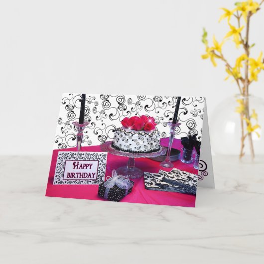 Verjaardag Groet - Taart w/Fuchsia Bloemen/Zwart Kaart (Gele Bloem)