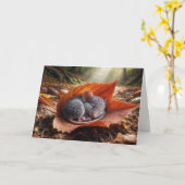 Verjaardag Herfst Muis Slapen Op Een Blad Kaart (Gele Bloem)