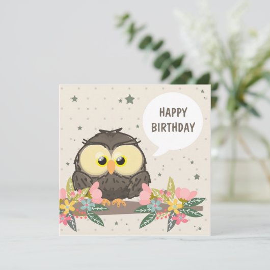 Verjaardag Kaart met Schattigee uil en bloemdecora (Staand voorkant)