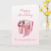 Verjaardag Kaart - roze geschenkdoos - aan een zee (Gele Bloem)