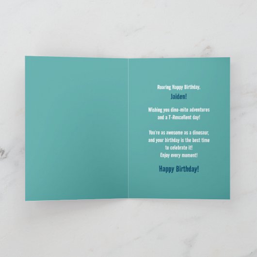 Verjaardag Kaart voor Kids Who Love The dinosaurs  (Binnen)