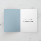 Verjaardag Kale Adelaar met een vlag op een Cairn Kaart (Binnen)