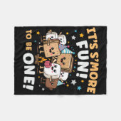 Verjaardag Kampvuur Marshmallow Het is leuker om é Fleece Deken (Voorkant (Horizontaal))