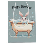 Verjaardag konijn in bubbelbad medium cadeauzakje (Voorkant)