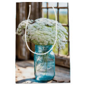 Verjaardag Koningin Anne's Kant In Aqua Mason Jar Medium Cadeauzakje (Voorkant)