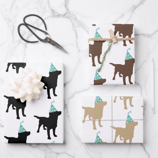 Verjaardag Labrador Gemengde Kleuren Hond in Feest Inpakpapier Vel (Voorkant)