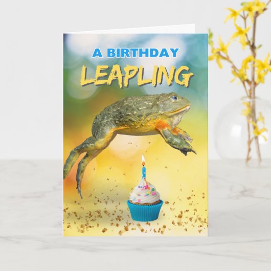 Verjaardag Leapling Leap Year Frog Kaart (Gele Bloem)