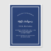 Verjaardag marine blauw wit minimalistische luxe magnetische uitnodiging (Voorkant)