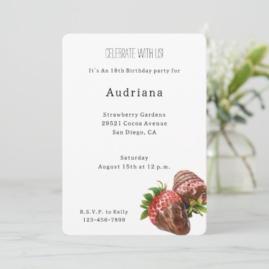 Verjaardag met chocolade bedekte aardbeien kaart (Staand voorkant)