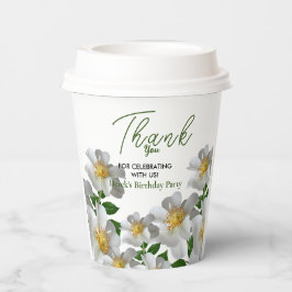Verjaardag met witte bloem papieren bekers