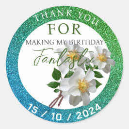 Verjaardag met witte bloem ronde sticker