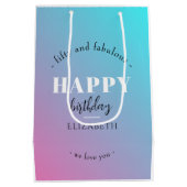 Verjaardag Minimalistisch design in pastelkleuren Medium Cadeauzakje (Achterkant)