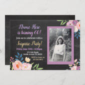 Verjaardag Paarse Bloem Foto Chalk Uitnodiging (Voorkant / Achterkant)