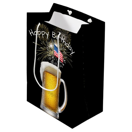 Verjaardag Patriottisch Bier met Sparklers Medium Cadeauzakje (Voorkant Gekanteld)