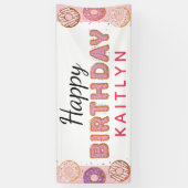 VERJAARDAG Roze Donuts Baby Meisje Aangepaste Naam Spandoek (Verticaal)