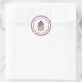 Verjaardag Roze en Vanille Cupcake Ronde Sticker (Tas)