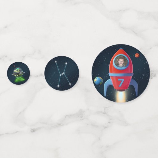 Verjaardag Space Rocket Foto | UFO-astronaut buite Confetti (Voorkanten)