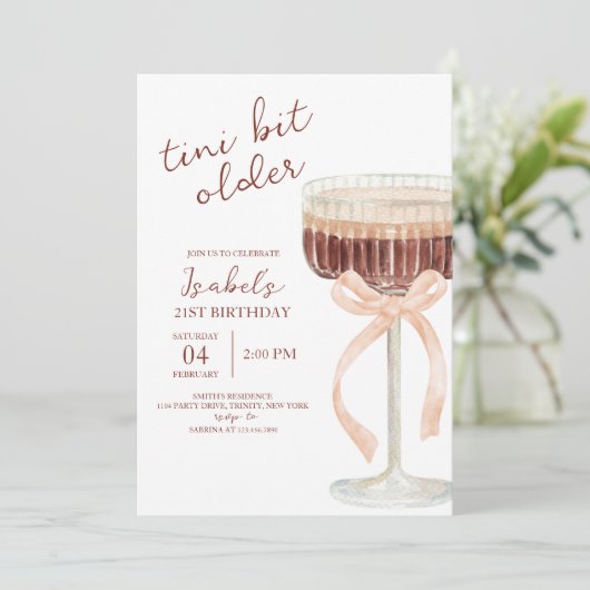 Verjaardag van Coquette Martini Kaart (Staand voorkant)