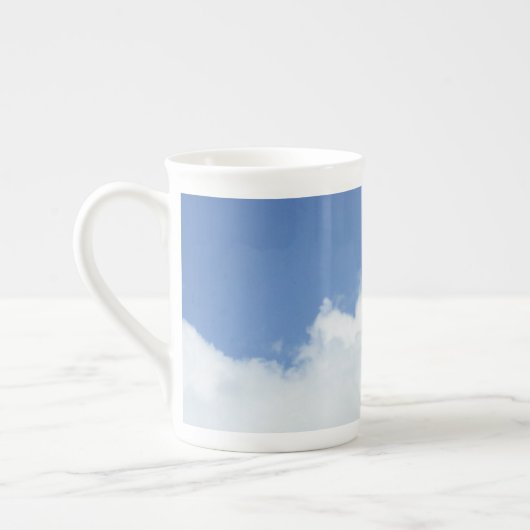 Verjaardag van de baas Fluffy Clouds in Blue Sky Porselein Kop (Links)