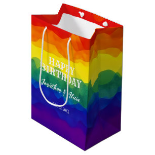 Verjaardag van kleurrijke regenboog-siblings medium cadeauzakje