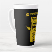 Verjaardag van Over The Hill Gamers Latte Mok (Linkerhoek)