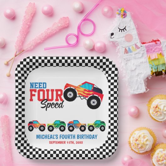 Verjaardag van vier snelheidsmonstervrachtwagen no papieren bordje (Feest)