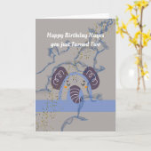 Verjaardag voor twee jaar. Oude jongen met olifant Kaart (Gele Bloem)