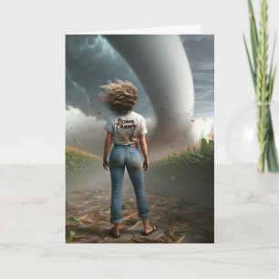 Verjaardag Vrouw Storm Chaser Kijken naar een Torn Kaart