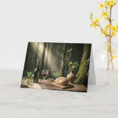 Verjaardag Wijn en brood op een tafel in het bos Kaart (Gele Bloem)