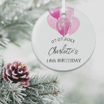 Verjaardag witte roze ballonnen naam glas ornament<br><div class="desc">Een ornament voor een meisjesachtige en glamoureuze 18e (of enige leeftijd) verjaardag. Een witte achtergrond met roze ballonnen. Personaliseer en voeg een datum,  een naam en leeftijd toe.</div>