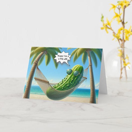 Verjaardag zal augurk in een hangmat kaart (Gele Bloem)